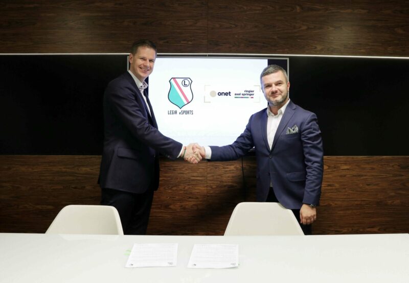 2017_10_17_legia_onet_esports_umowa_jp_9714_v2