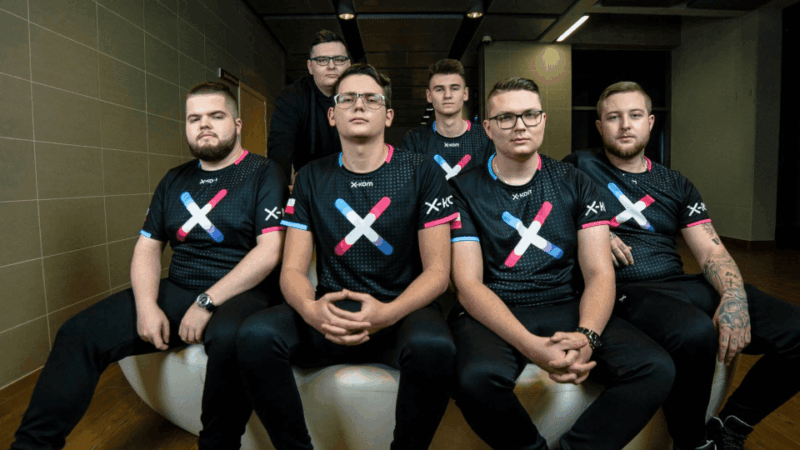xkom