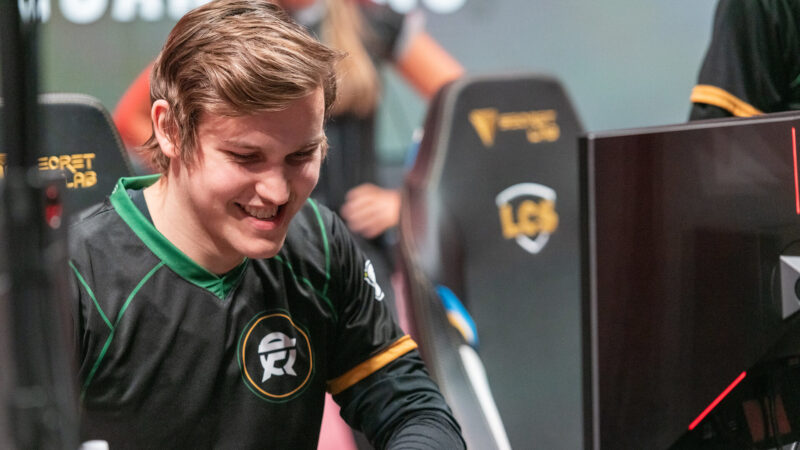 FlyQuest Santorin