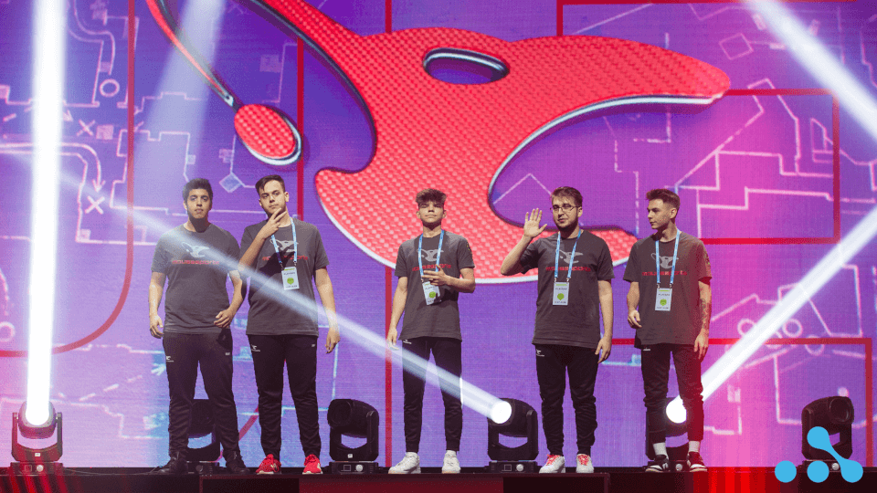 mouz nxt
