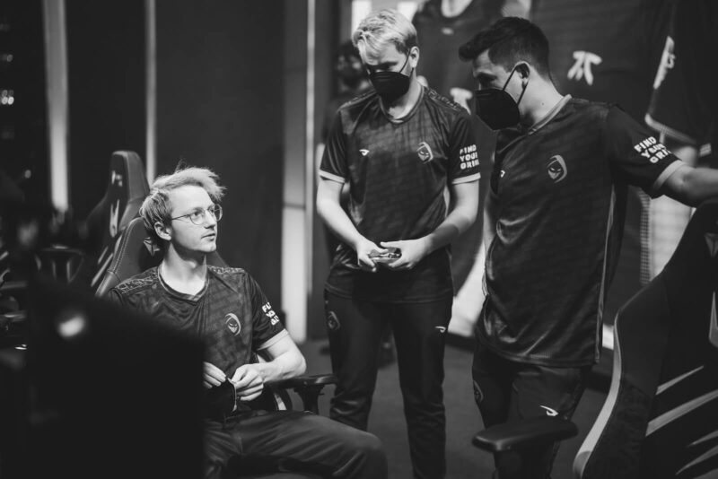 lol-lec-rogue-team