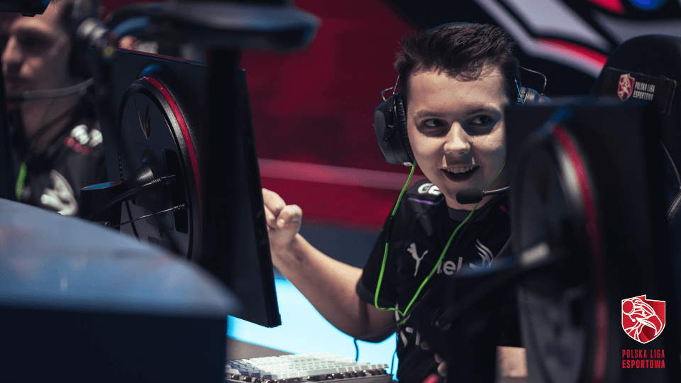 f1ku ago