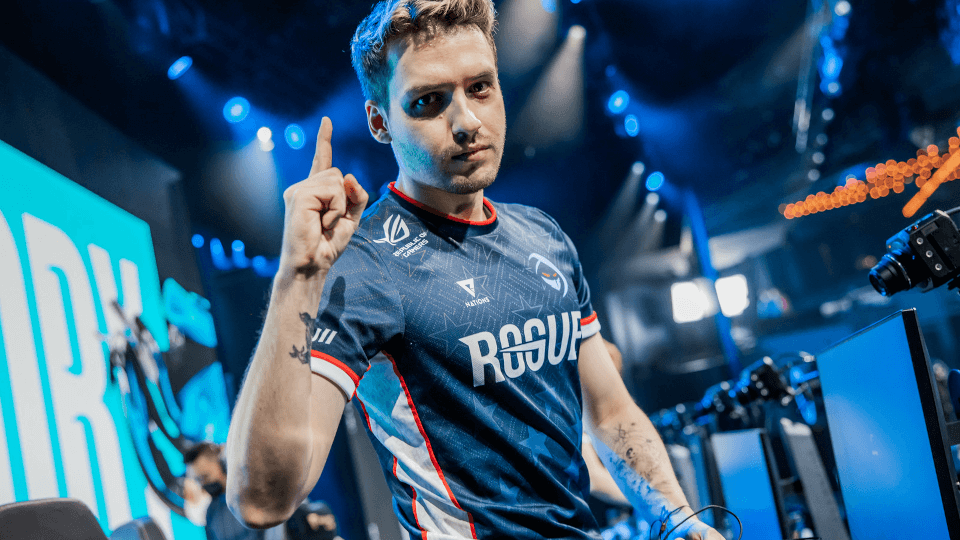 lol-worlds2022-rogue-odoamne